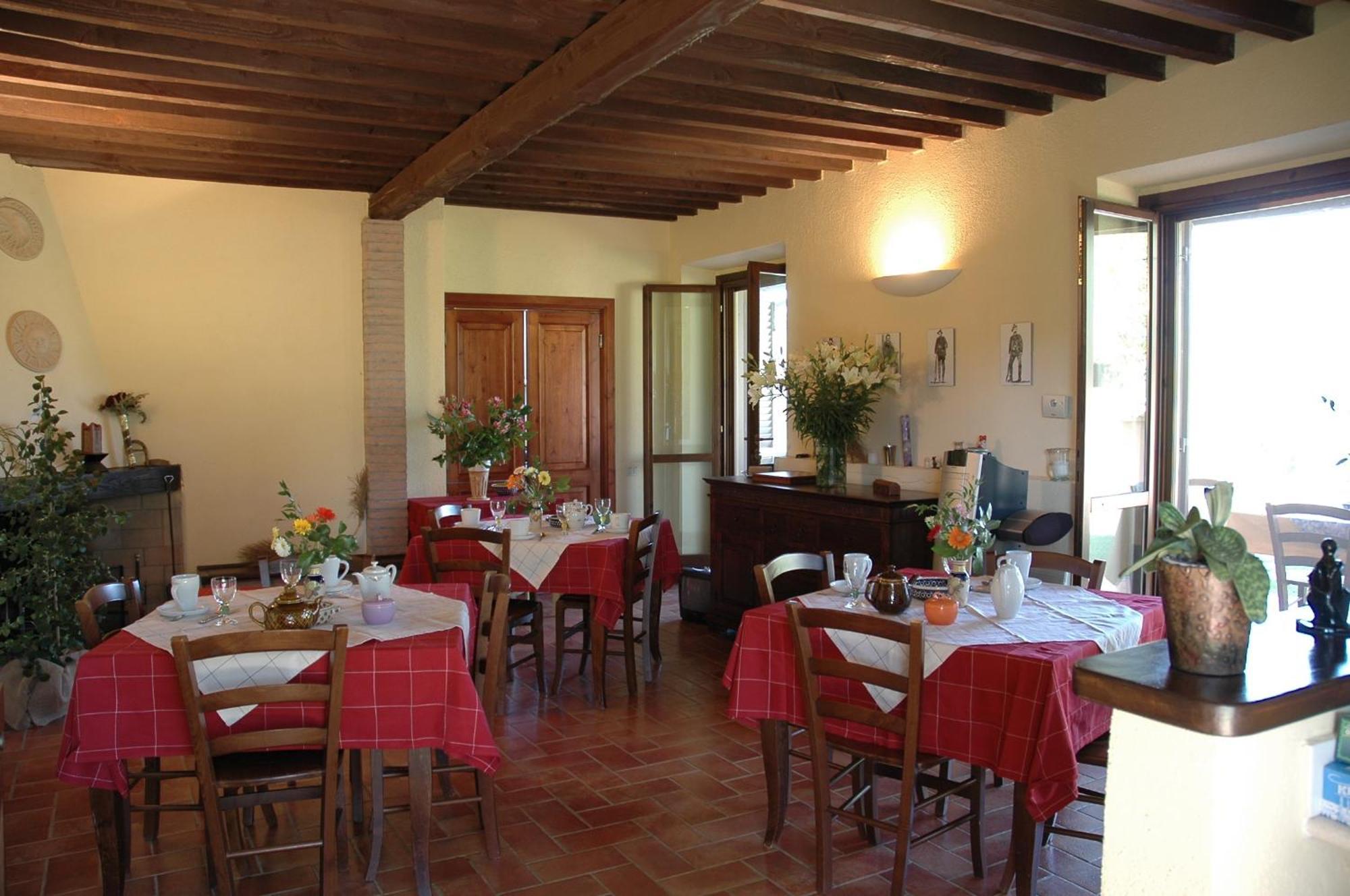 Agriturismo Pian Dei Pini มอนเตียโน ภายนอก รูปภาพ