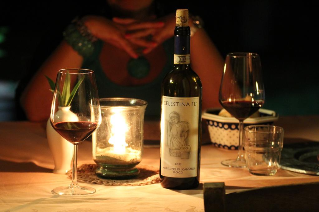Agriturismo Pian Dei Pini มอนเตียโน ภายนอก รูปภาพ