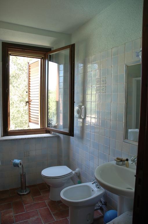 Agriturismo Pian Dei Pini มอนเตียโน ภายนอก รูปภาพ